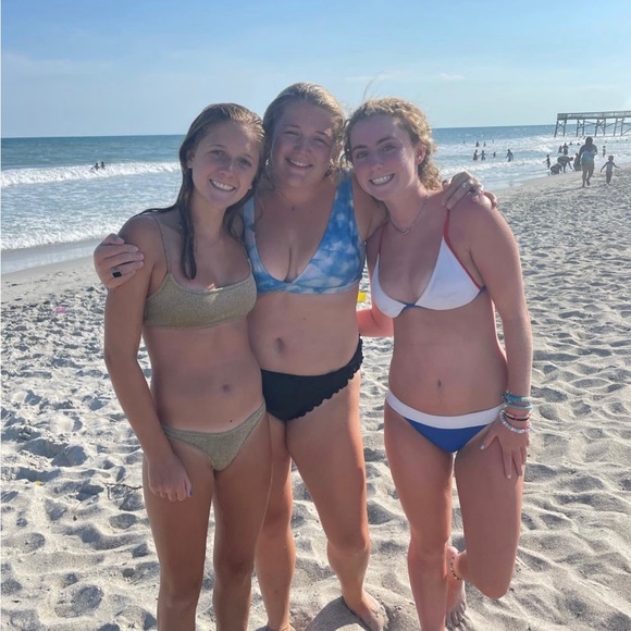 Meet your Posher, Sarah - Picture 5 of 8